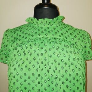 CAROLINA‎ BELLE Women's Green Floral Ruffle Neck Short Sleeve Blouse Size M